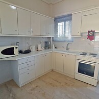 Lechaio Corinth Maisonette for 4 - A Lechaio Beach Corinth Maisonette 