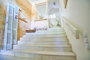 Dream-stay Apartment With a Spacious Balcony