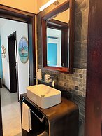 Blue Ocean Suites & Apartments