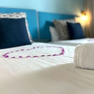 Blue Ocean Suites & Apartments