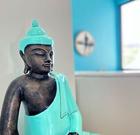 Blue Ocean Suites & Apartments