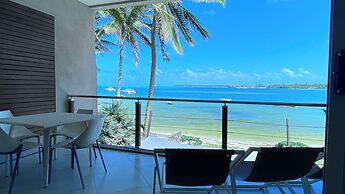 Blue Ocean Suites & Apartments