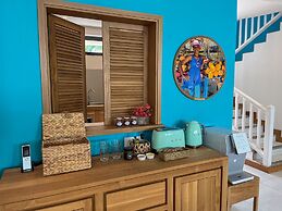 Blue Ocean Suites & Apartments