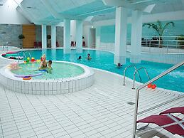 8 Person Holiday Home on a Holiday Park in Romo