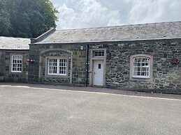 Coach House 4