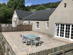 Coach House 4