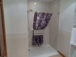 Coach House 4