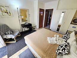 Dream Lagos B&B