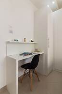Just a few Steps From Copacabana Beach Pf512