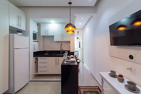 Just a few Steps From Copacabana Beach Pf512