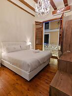 Catalina Suites Hotel