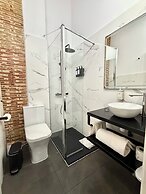 Catalina Suites Hotel
