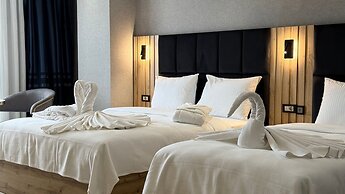 KARACA HOTEL VAN