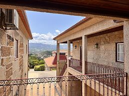 Nomad s Country - Cimo de Vila The Quiet Veranda