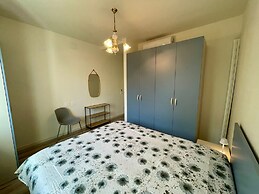 Spacious Villa on two Floors With Corner Garden