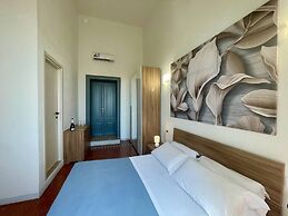 Onlyrooms V - Central & Train Station