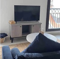 Charming Appt - 3bdr/8p - Near Paris & La Defense