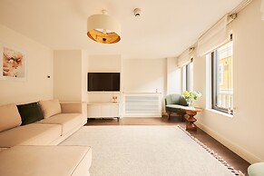 Taksim 360 Lagirio Residence