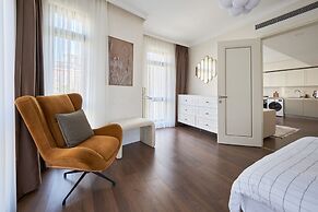 Taksim 360 Lagirio Residence