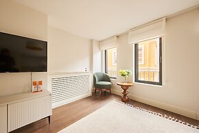 Taksim 360 Lagirio Residence