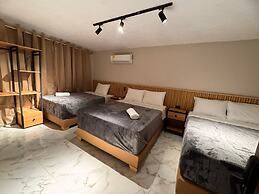 HOTEL CAFE BOUTIQUE