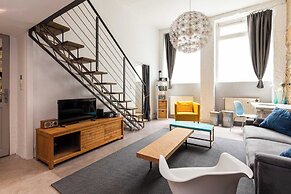Dify Le Lodge D'ainay