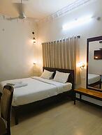 Hotel Jheel Mahal
