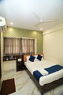 Hotel Rinza Residency