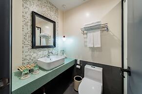 CommonHotel