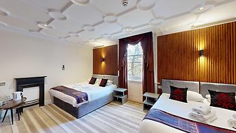 High Tor Hotel