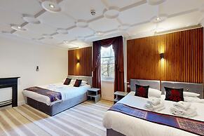 High Tor Hotel