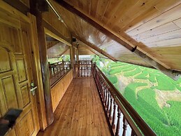 Bees Homestay Sapa & Trekking