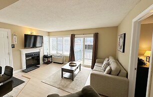 Blue Mtn 1 Bedroom with Mountain View