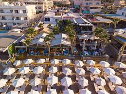 Karteris Luxury Suites