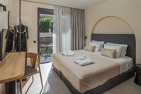 Karteris Luxury Suites