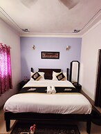 Hotel Raj Shree Palace