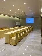 Hotel T2 Grand