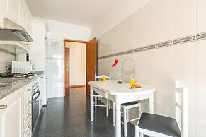 Strelitzia Apartment by Altantic Holiday