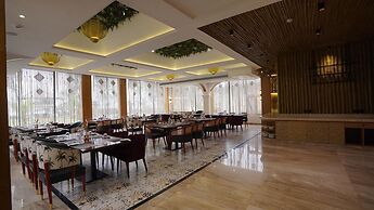 SCYLLA Luxury Resort & Spa