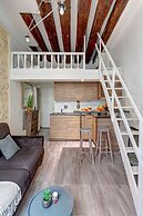 Charming Le Marais Mezzanine Studio