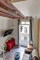 Charming Le Marais Mezzanine Studio