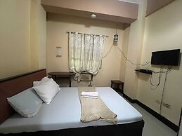 OYO 1151 AAM Transient and Guesthouse