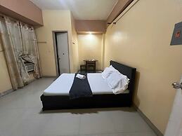 OYO 1151 AAM Transient and Guesthouse