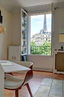 Elegant 1BR Near Eiffel & Champ de Mars