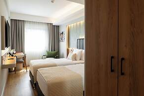 ALVES HOTEL