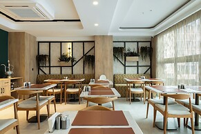 ALVES HOTEL