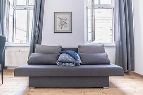 Large 5BR Central Flat Near Augarten