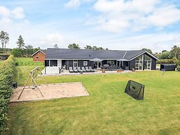 5 Star Holiday Home in Hadsund
