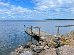 Cozy Seaside Getaway in Grankullavik