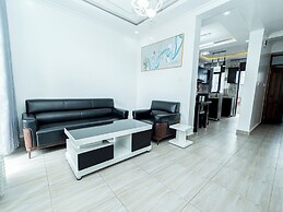 Apartment - Sleeps 4 - Parking - Balcony